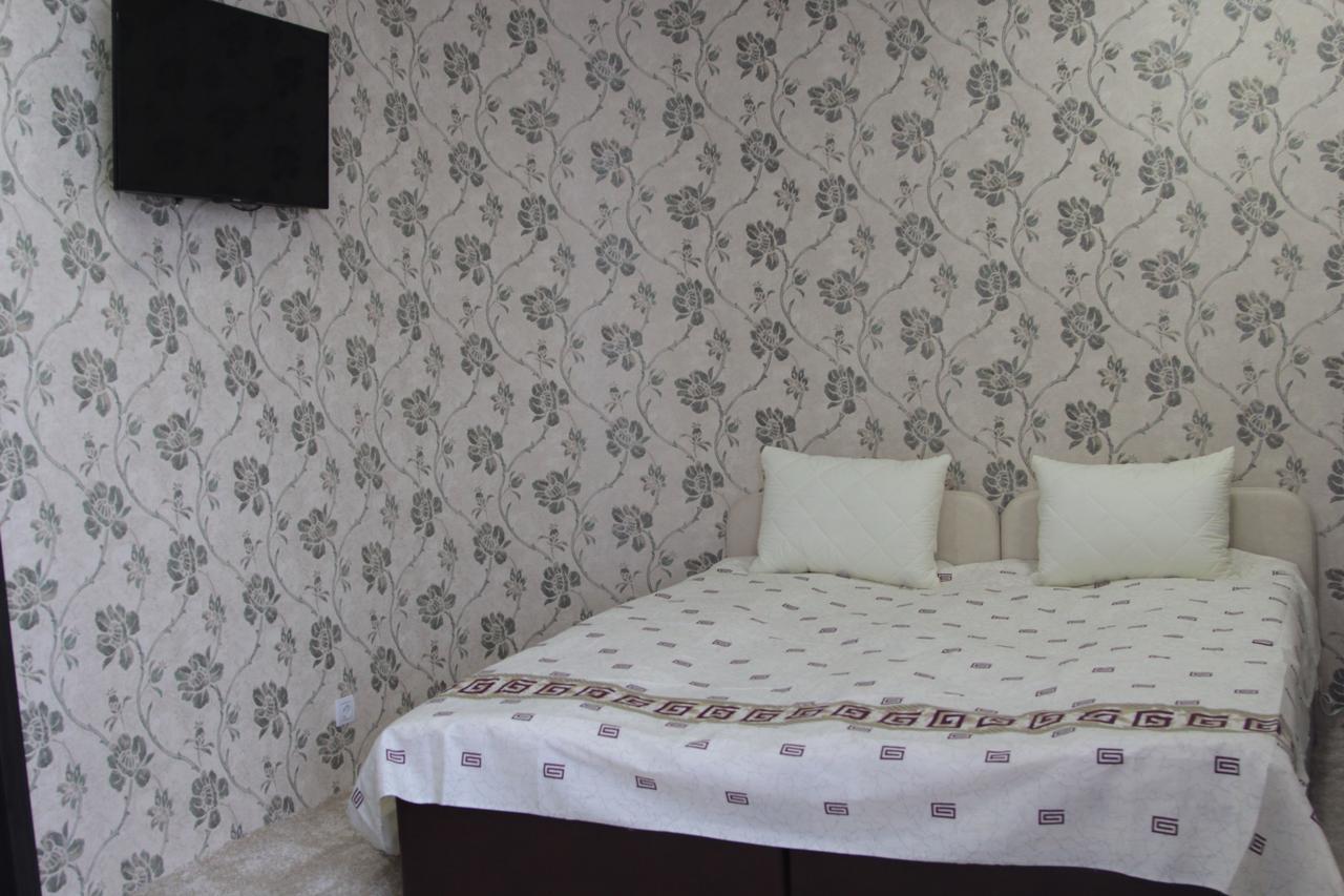 Karavan Hotel Bila Krynytsya  Exterior foto